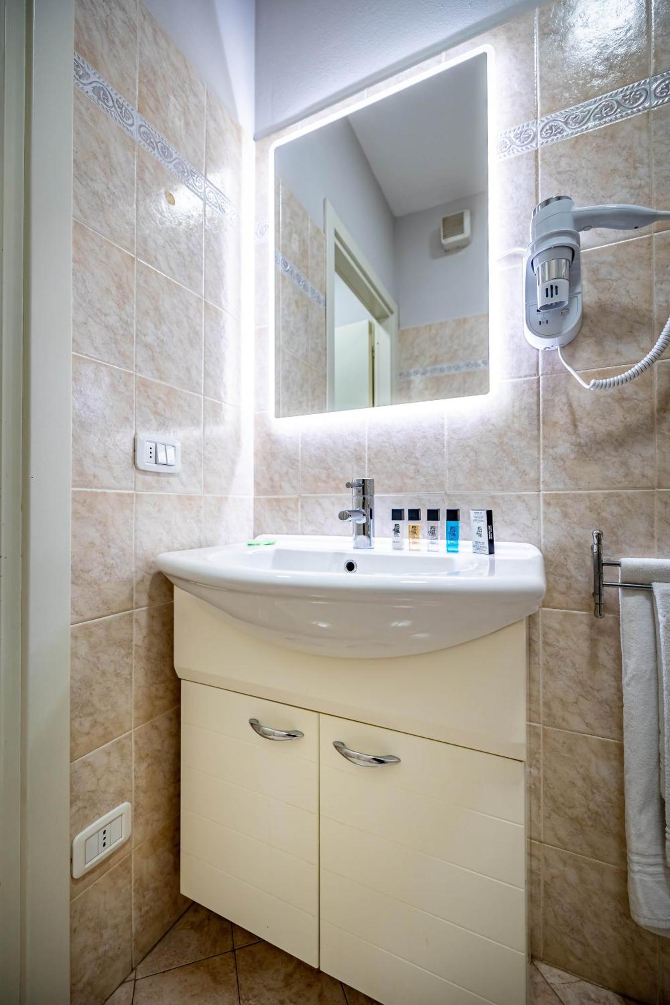 Apartamento Yid Quiet With Parking Florencia