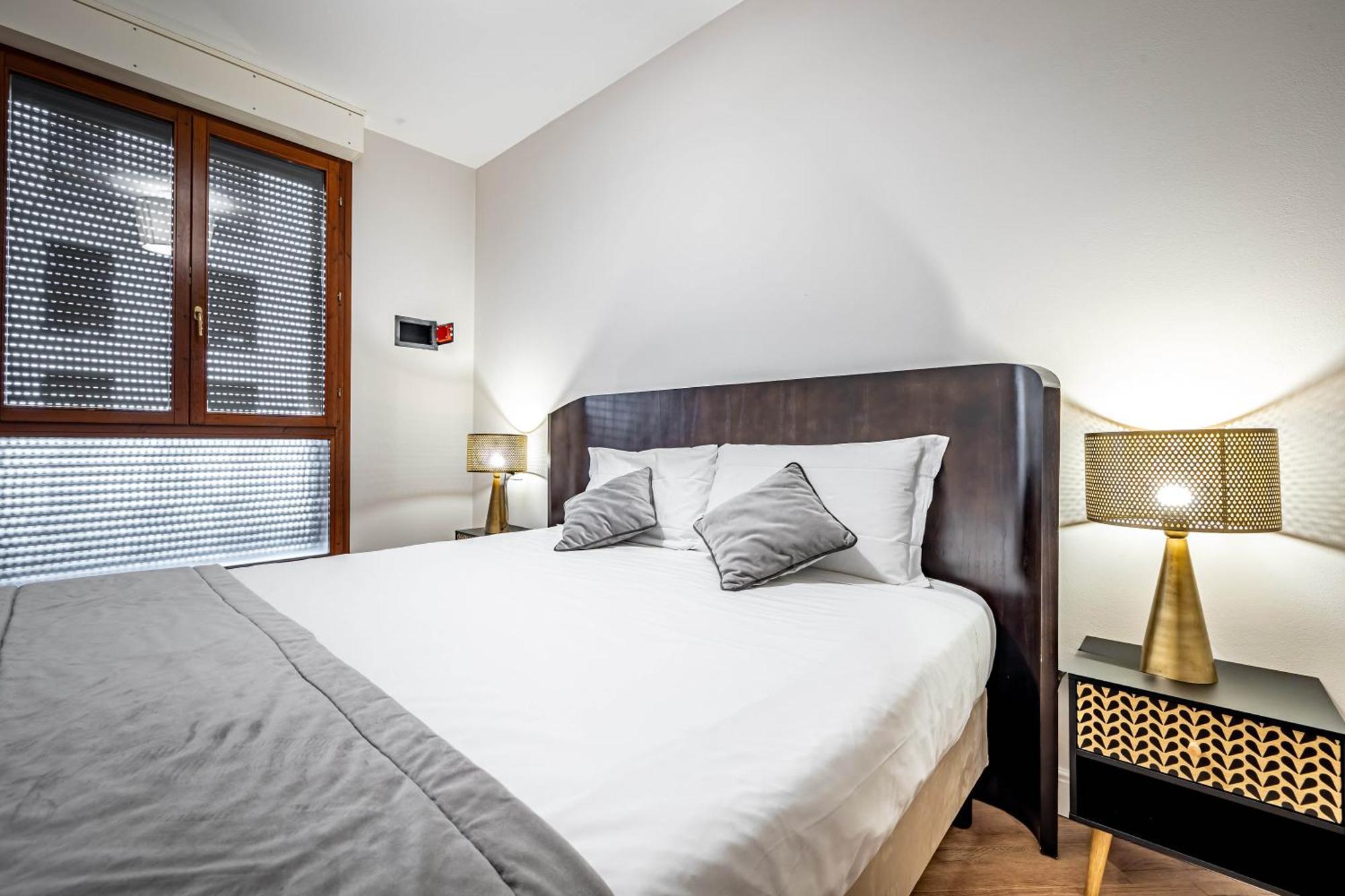 Yid Quiet With Parking Apartamento